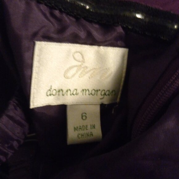 Donna Morgan Strapless Purple Elegant Formal Evening Wedding Dress Sz 6 - Picture 2 of 4
